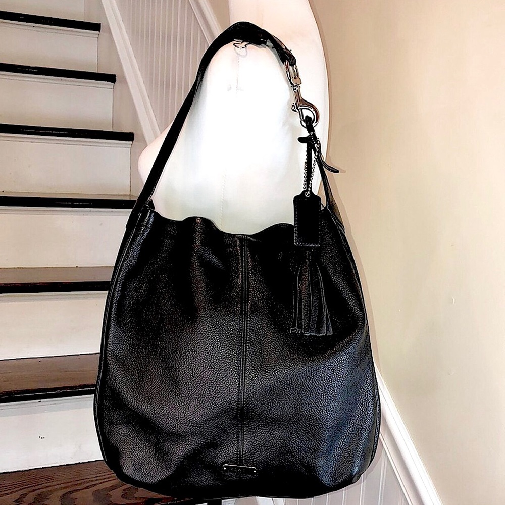 Vintage COACH Avery Black Tumbled Leather Shoulder Bag 
Teal Lining